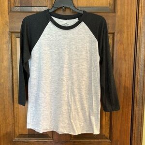 NWOT XS Women’s Baseball Shirt